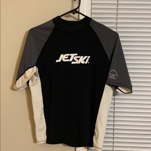 Rash guard. In good condition.